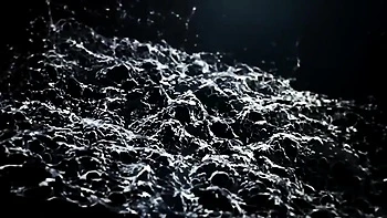 Gill's kinky piss fetish: squirting and piss drinking