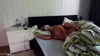 Morning Fuck with Hot MILF Wife - Amateur Couple's Loud Orgasm