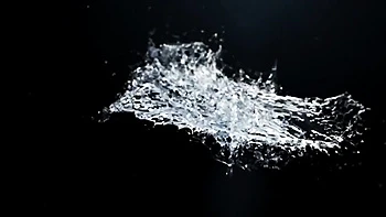 Vinna & Claudia's Brunette Piss-Drinking Threesome