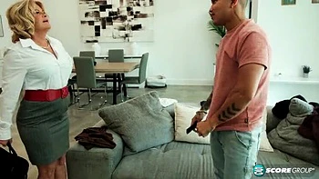 MILF Elara Elis 62 Nails Young Friend - Blowjob, Doggy, Facial