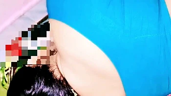 Marathi Bhabhi Moaning Loud While Fucking Husband's Friend Hardcore