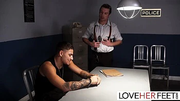 Kenzie Taylor worships feet with Victor Ray's footjob