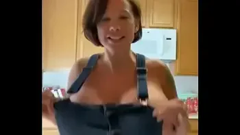 Housewife Big Tits