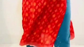 Desi BBW Stepsister Shakes That Fat Ass on Cam