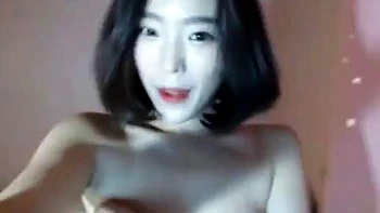 Hot Japanese Teen Dance