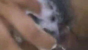 Horny Indian Girl Masturbates In Shower