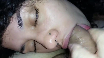 Brunette Bitch Faces Facial Masturbation