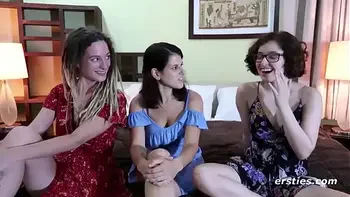 Ersties: 3 Sexy Girls Get Naked For Us To See