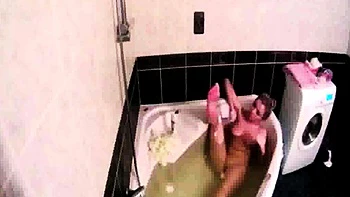 Spying on Stepdaughter Amy Shaving in Bath