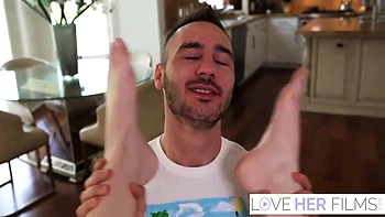 Olivia Madison’s Blue Eyes Get Footjob & Toes Sucked