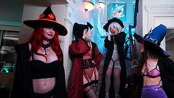 Blonde AliceBong and Amber Fuck in Lingerie Gang