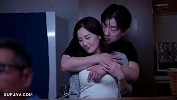 Asian Amateur Milf Creampied on Big Ass