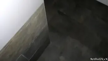 Pissing inside pussy ! Van Helsing piss on the big boobs and cute face of witch Lara Frost