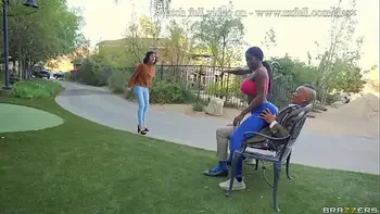 Nasty Old Bench Flasher Meets Thirsty Jogging Nymph - Ebony Mystique / Brazzers  / stream full from www.zzfull.com/flas