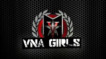 Watch cover-girl Charlee Chase's dirt