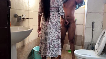 Stepson Saw Milf Saara Naked After Shower And Couldnt Hold His Cock Away From Her Wet Cunt