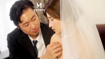 The Promiscuous Bride Who Had An Affair While Wearing Her Wedding Dress