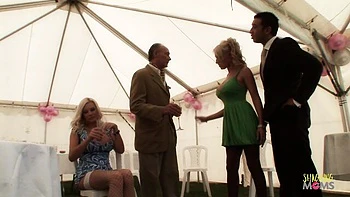 Sublime baby doll's milf video